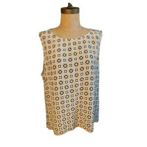 White House Black Market WHBM Size XL Silk Print Top